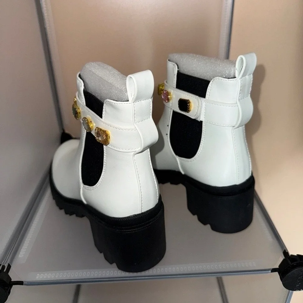 Forever Link Women's Chelsea Studded Strap Chunky Ankle Boots White Size 6